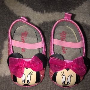 Minnie Mouse baby shoes